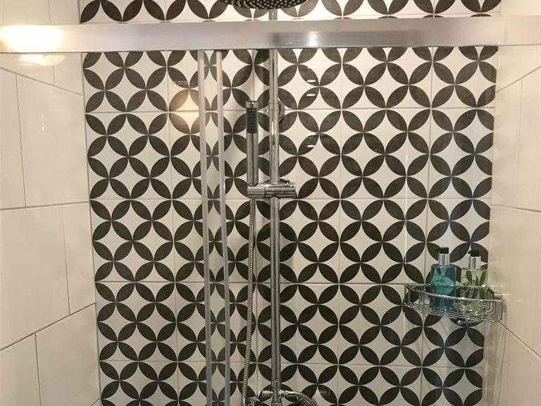 No.16 Ξενοδοχείο Seaham Εξωτερικό φωτογραφία A shower